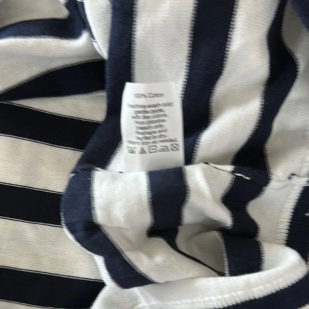 NWT J. Crew Navy/White Long Sleeve V-Neck Sweater Size XL